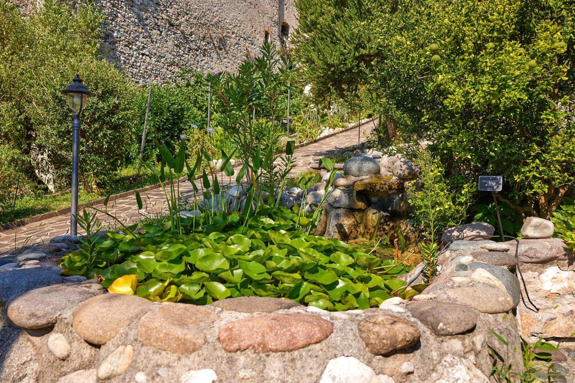 Hotel Al Rio Se Limone sul Garda Luaran gambar